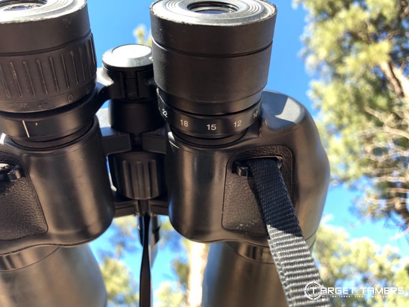 Example of zoom magnification binocular