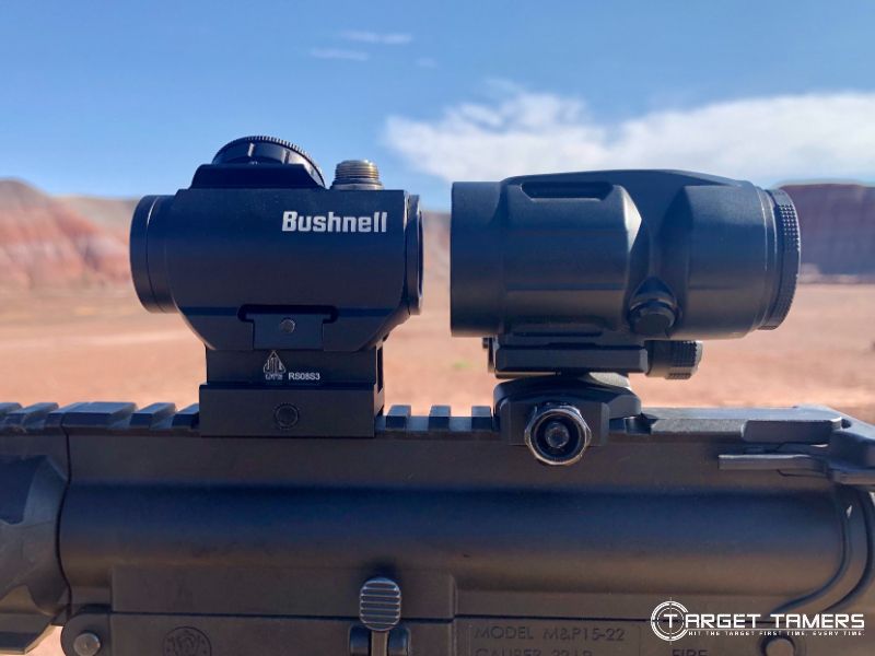 Bushnell TRS-25 attached with riser mount with 3x magnifier