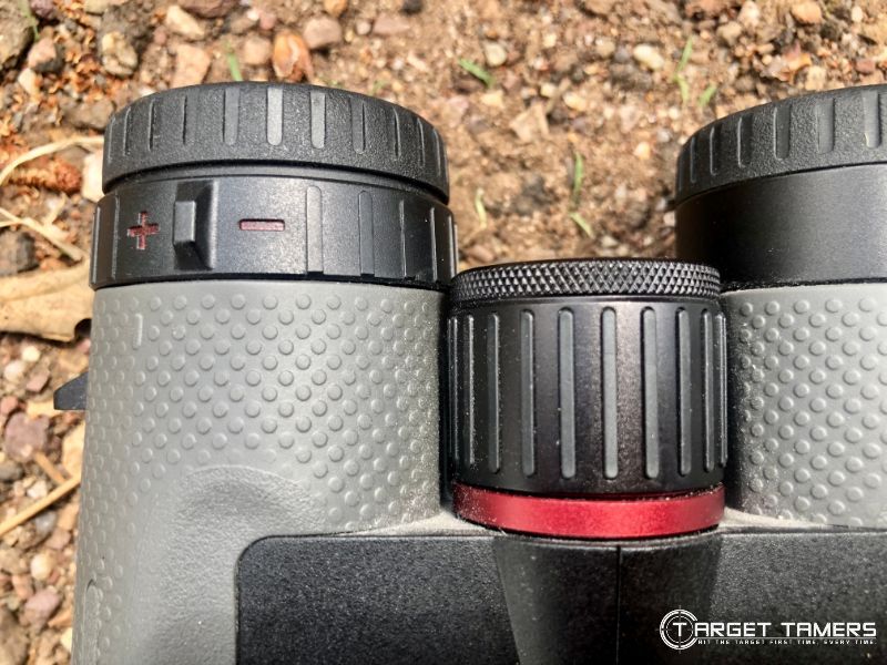 Diopter and Center Focus Knob on Binoculars
