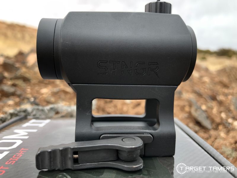STNGR Axiom with lower one third co-witness quick detach mount
