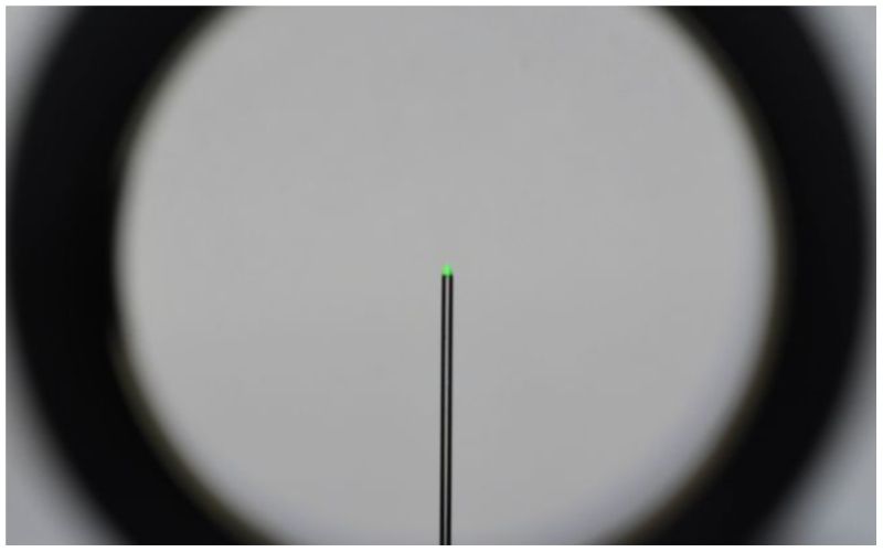 Accupoint with triangle post reticle and green illumination