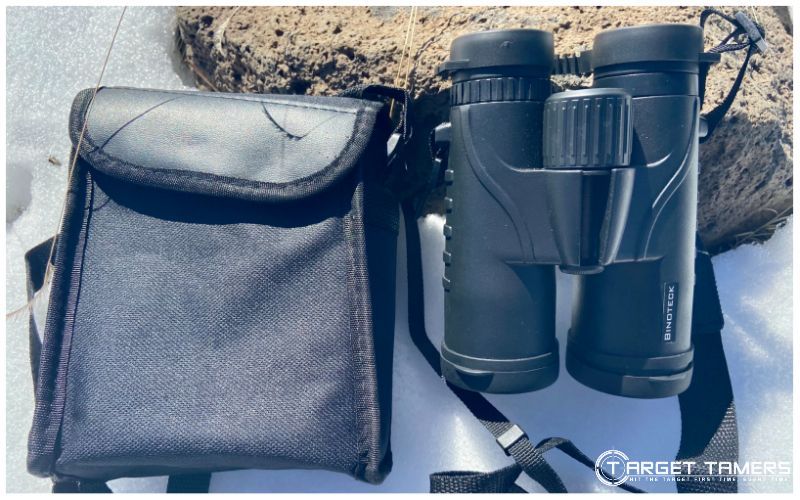 Binoteck binoculars and carry pouch