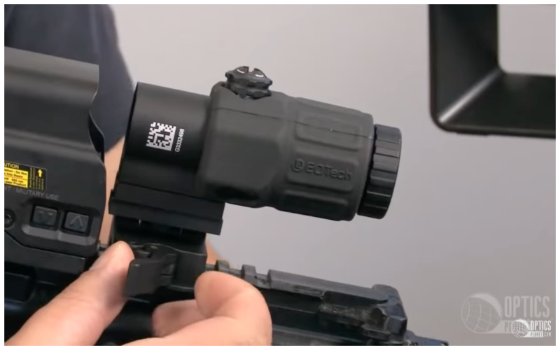 EOTech G33 magnifier