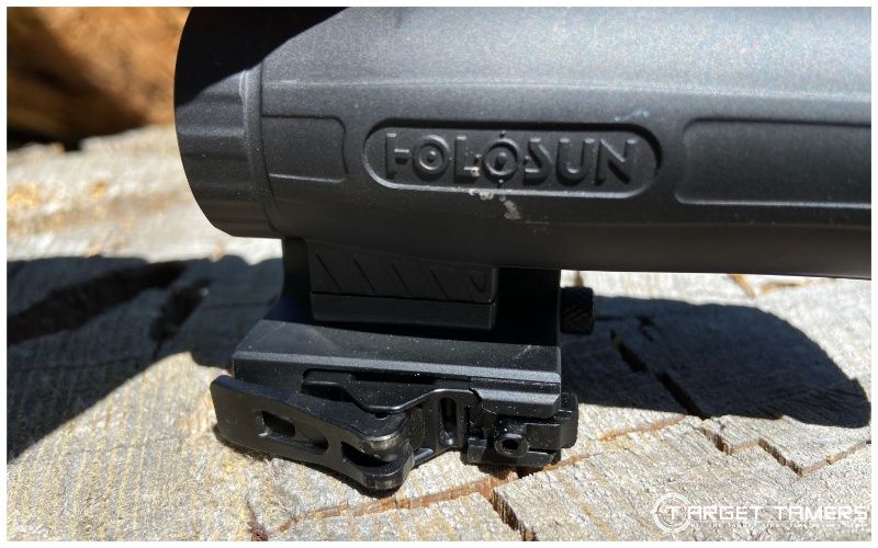 Open lever and disengaged QD mount